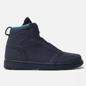 Nike Women's Sneakers - Navy and Teal